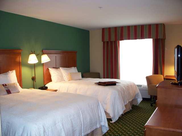 Hampton Inn Bellevue Exterior foto
