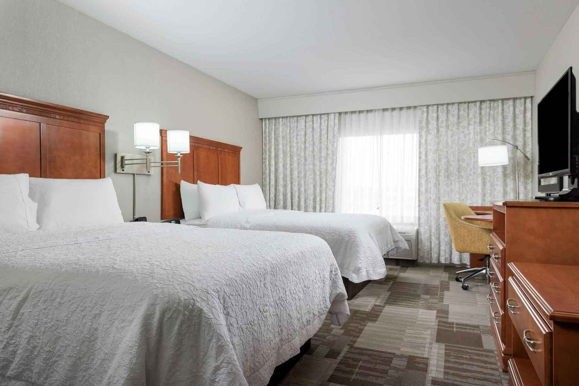 Hampton Inn Bellevue Exterior foto